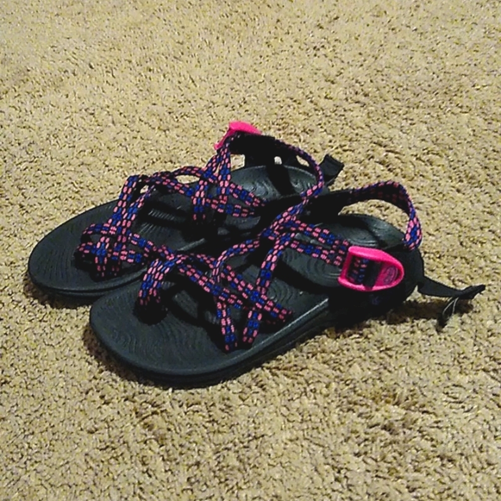 Women's size 6 strappy black, pink, and blue Chacos